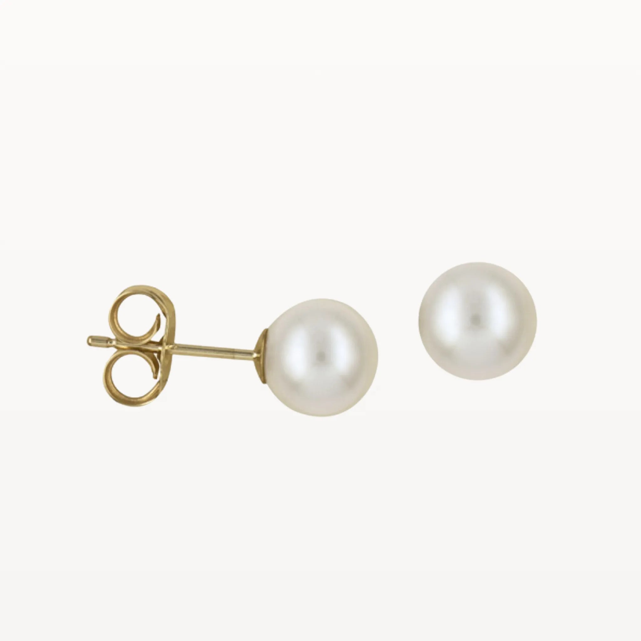 Freshwater Cultured Pearl Studs